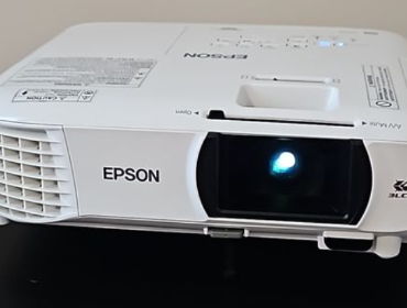Multimedia Projectors